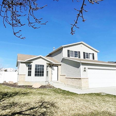 Private Room With Shared Spaces In Fully Equipped Lehi Home Luaran gambar